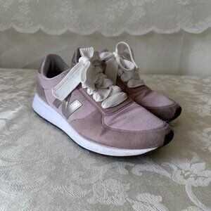 New Balance Sneakers!